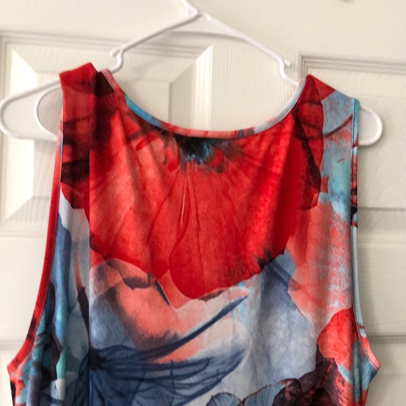 Dress - Picture 6 of 8